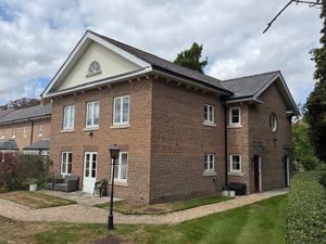 Photo 13- click for photo gallery